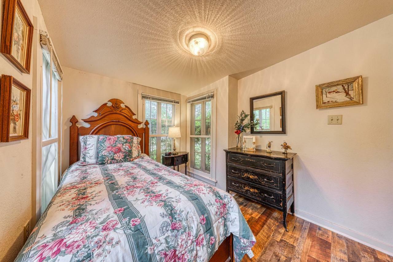 Bumblebee Lodge Ingram ภายนอก รูปภาพ
